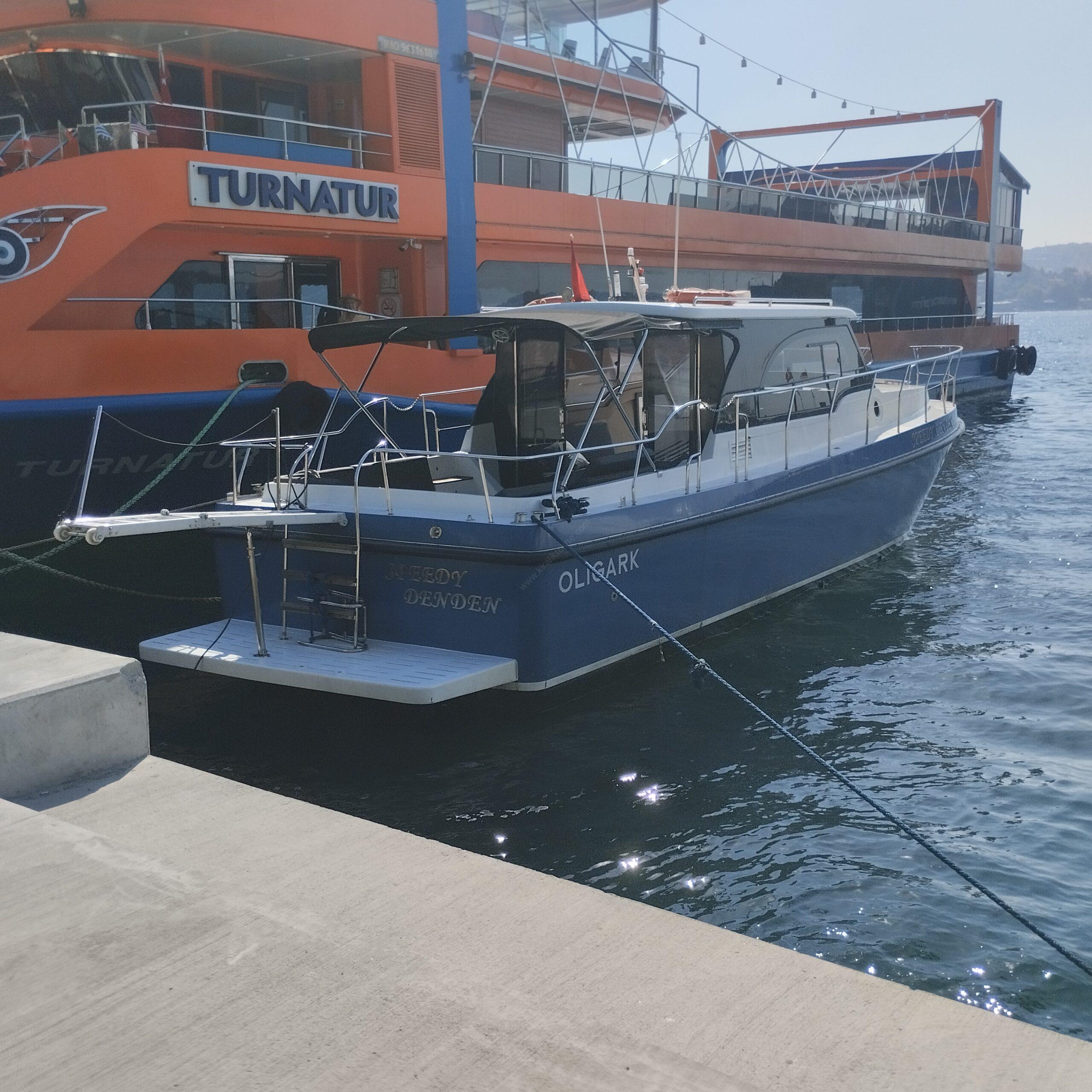 Yacht Gallery
