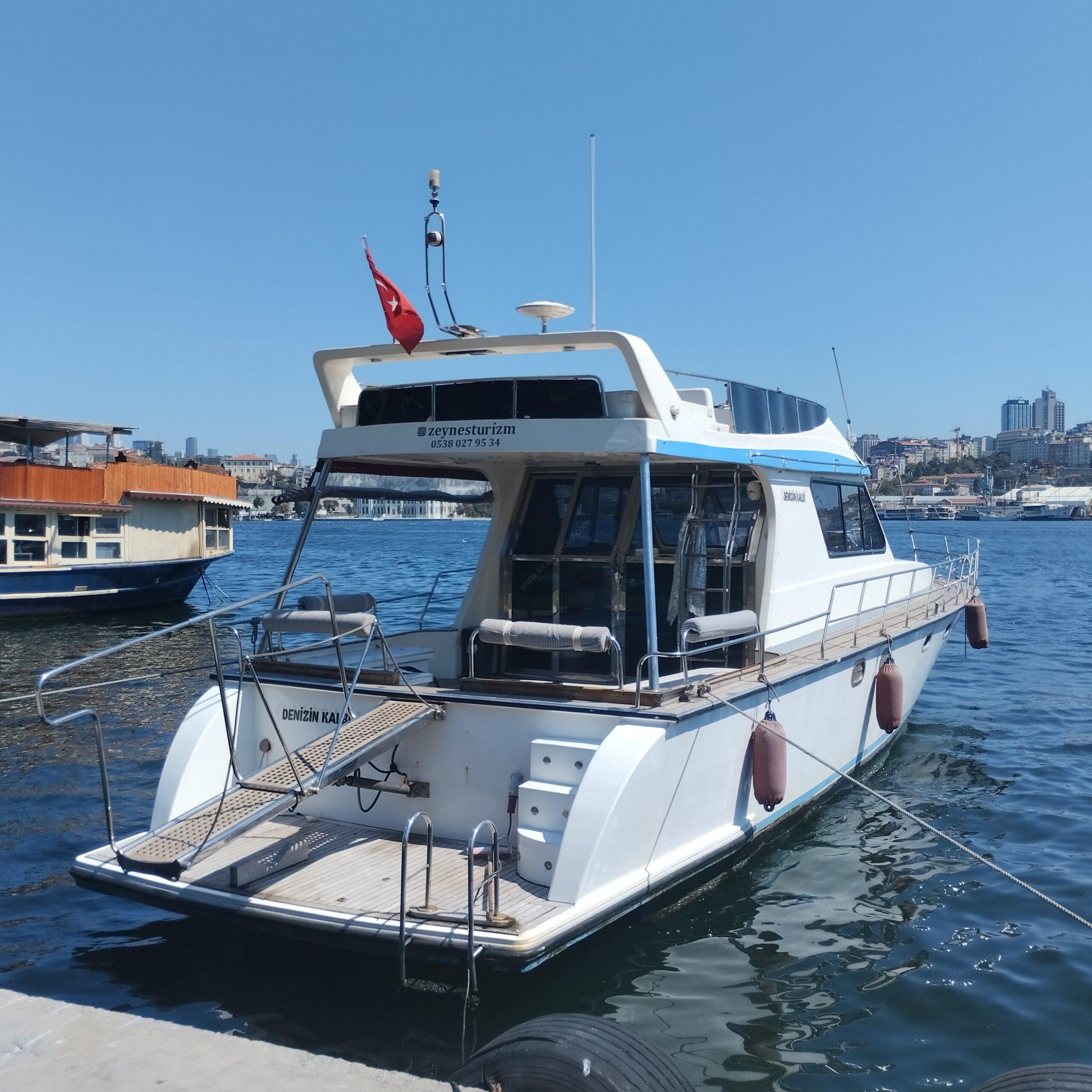 Yacht Gallery