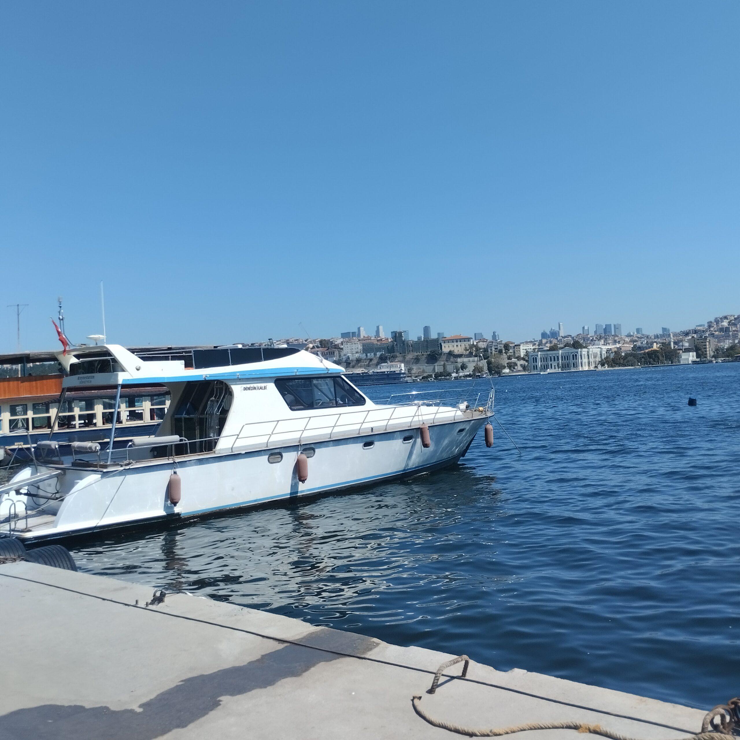 Yacht Gallery