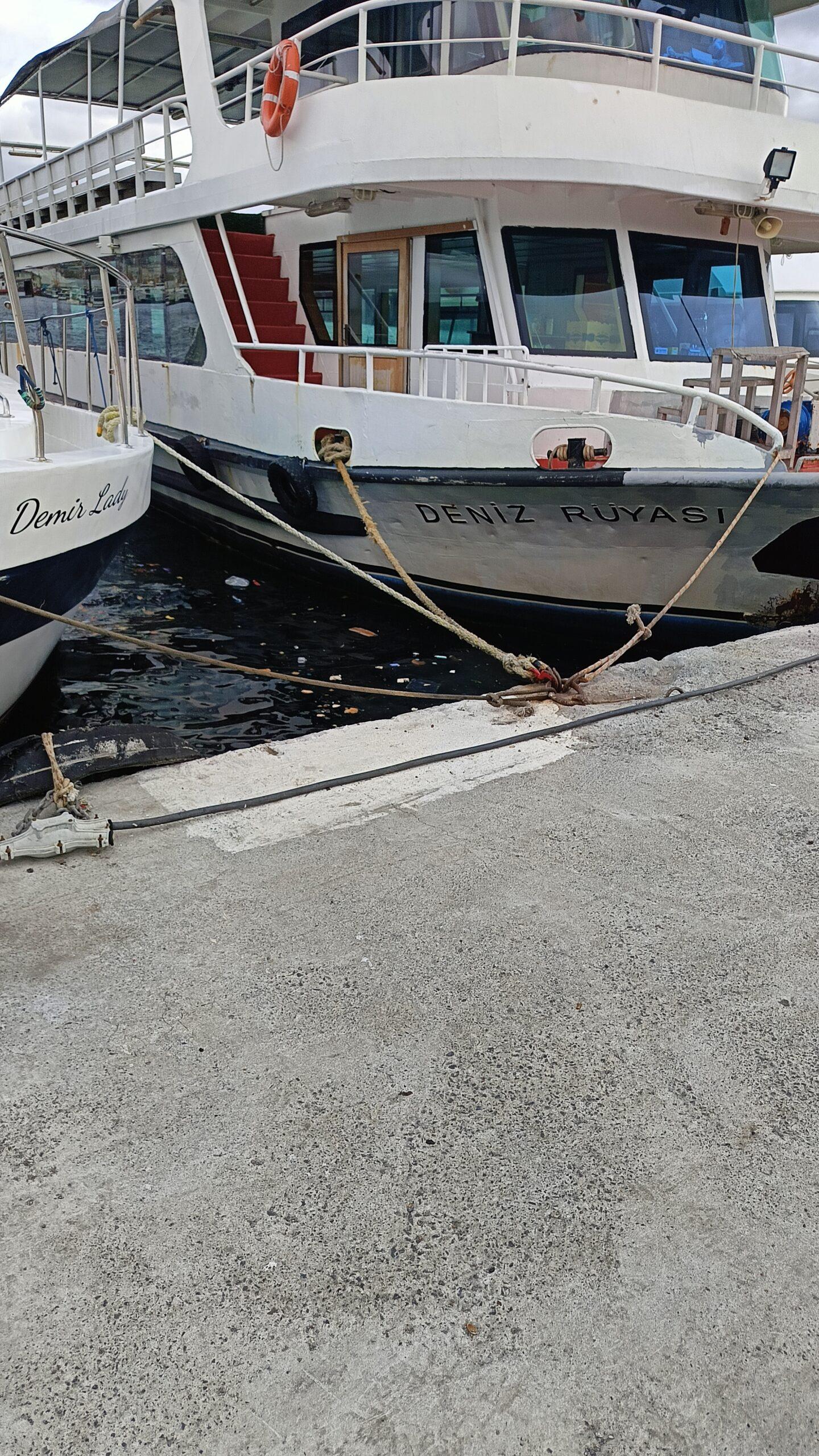 Yacht Gallery
