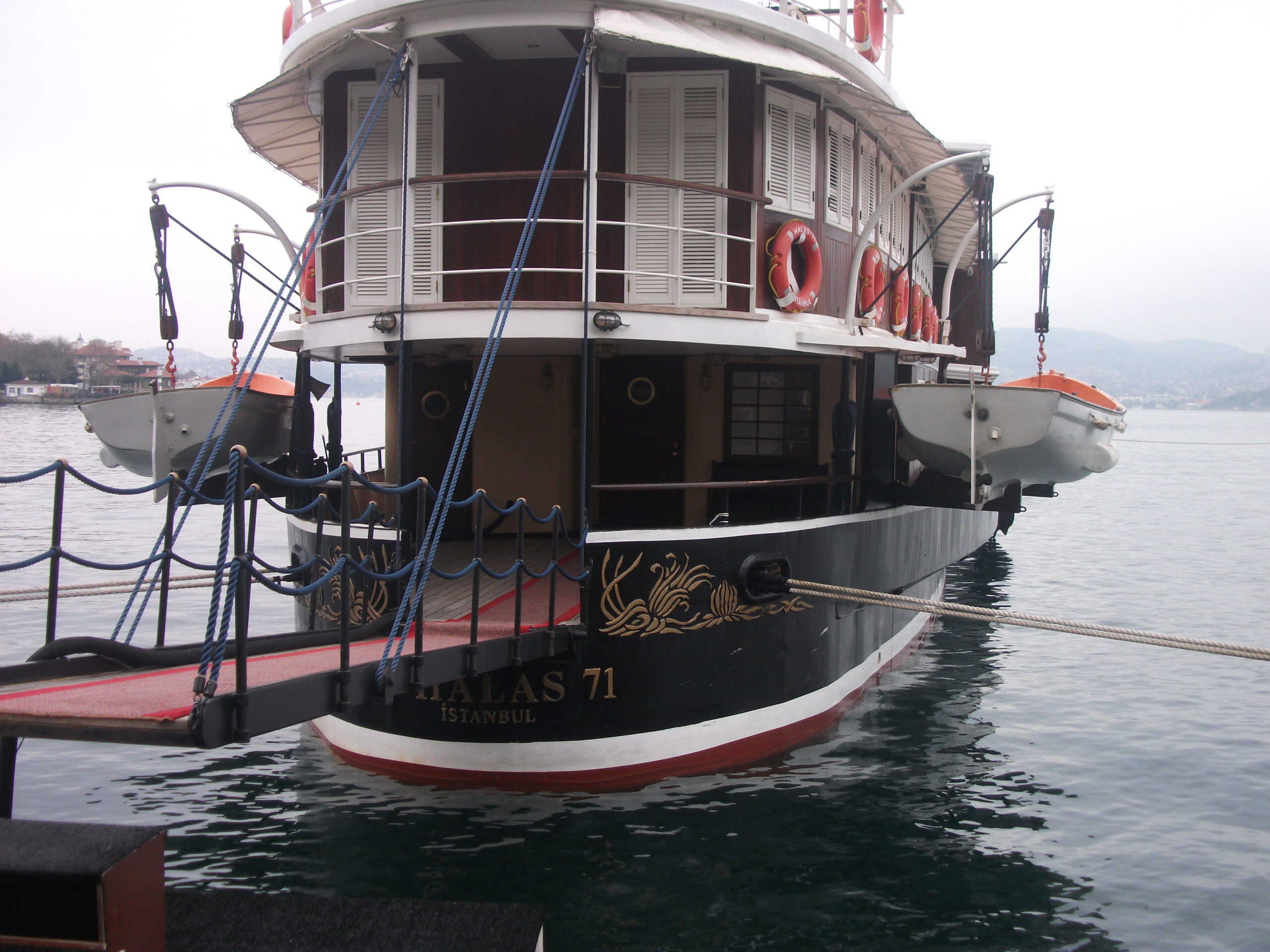 Yacht Gallery