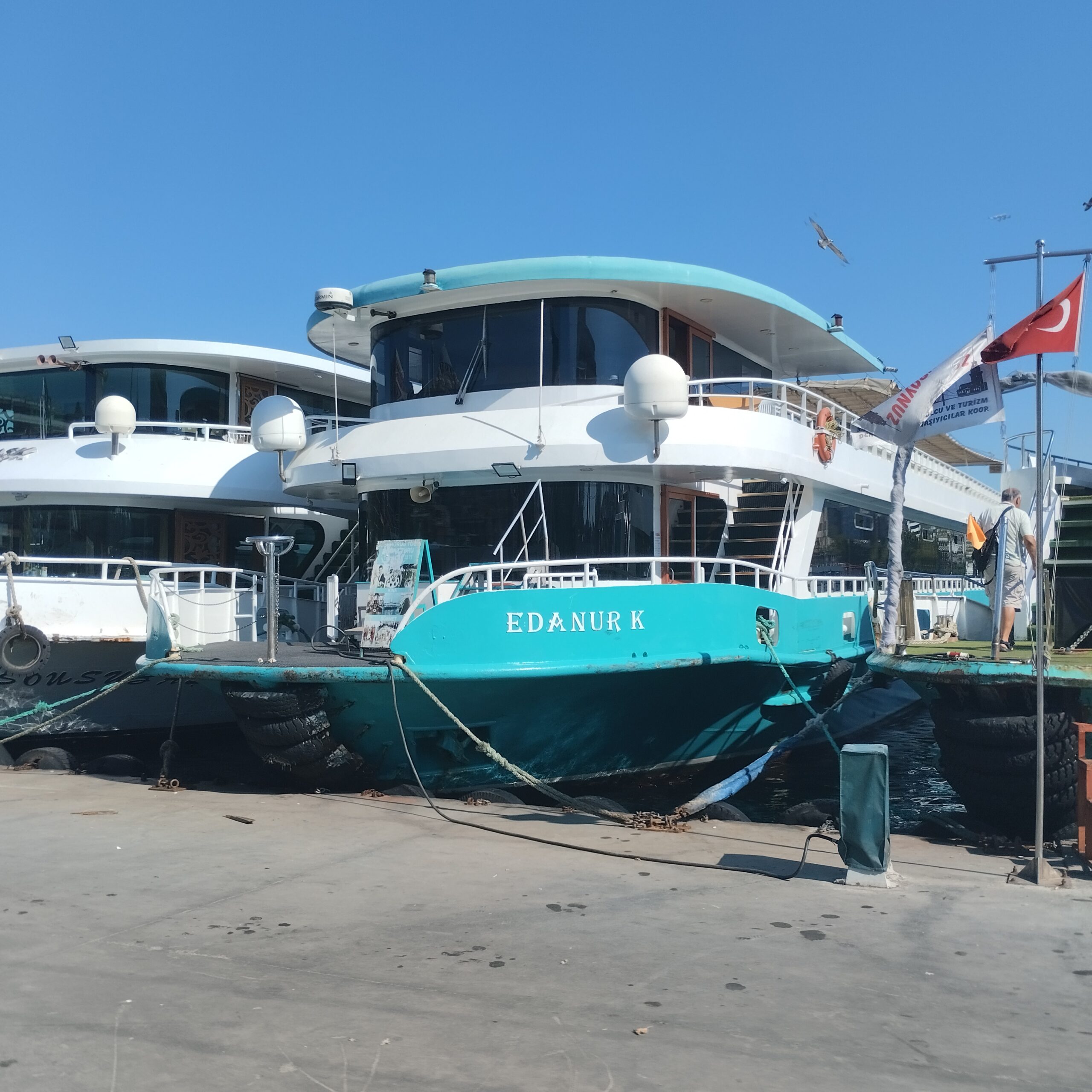 Yacht Gallery