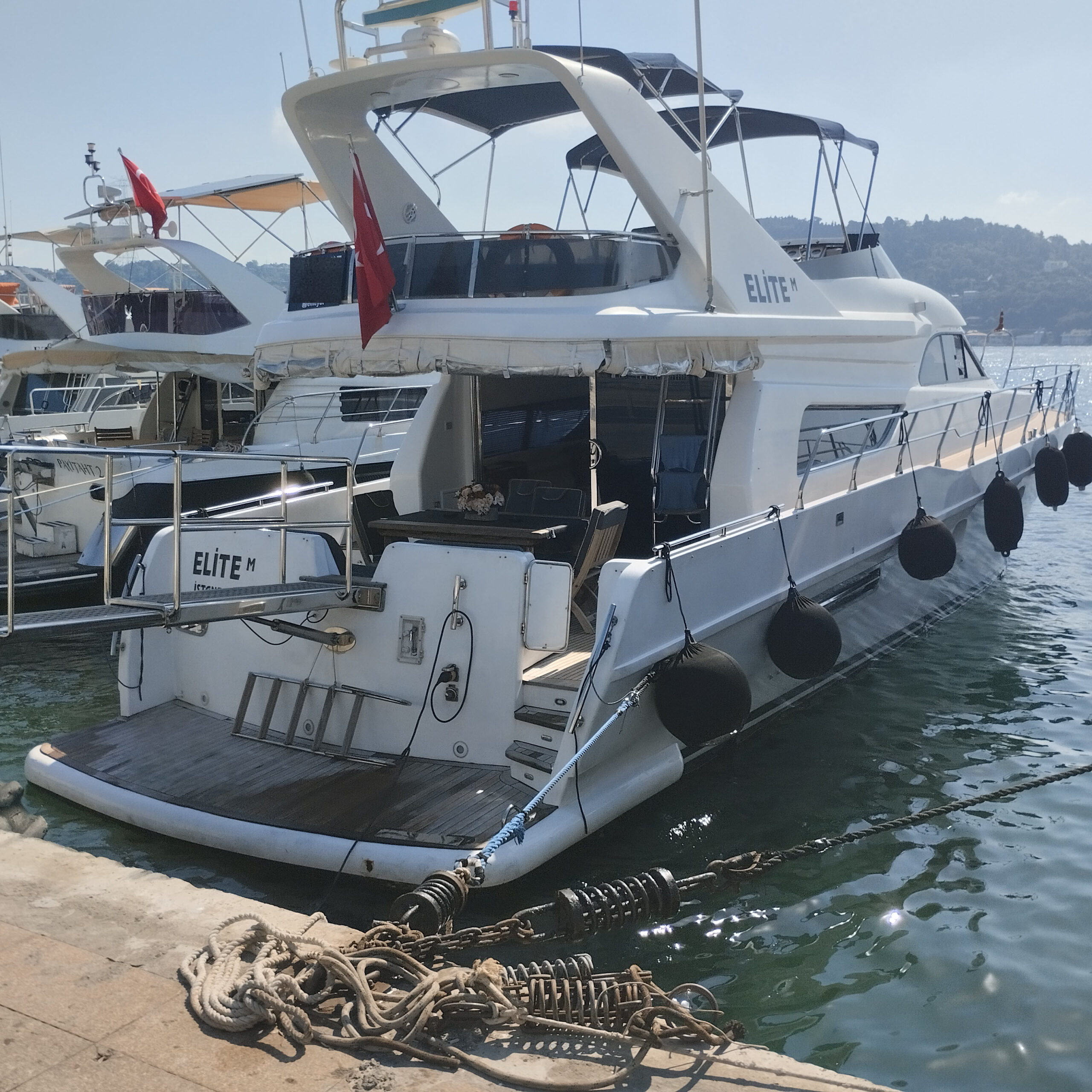 Yacht Gallery