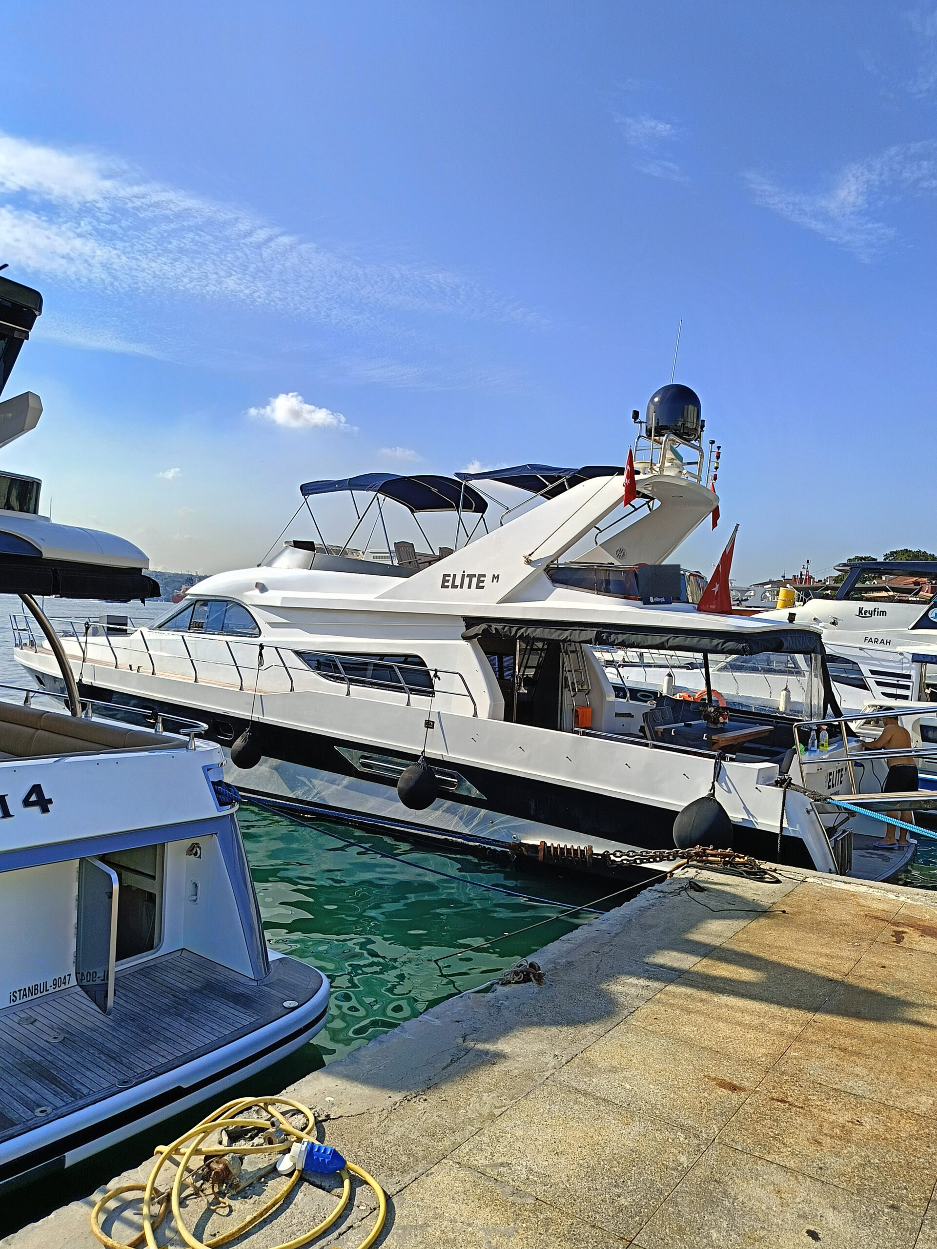 Yacht Gallery