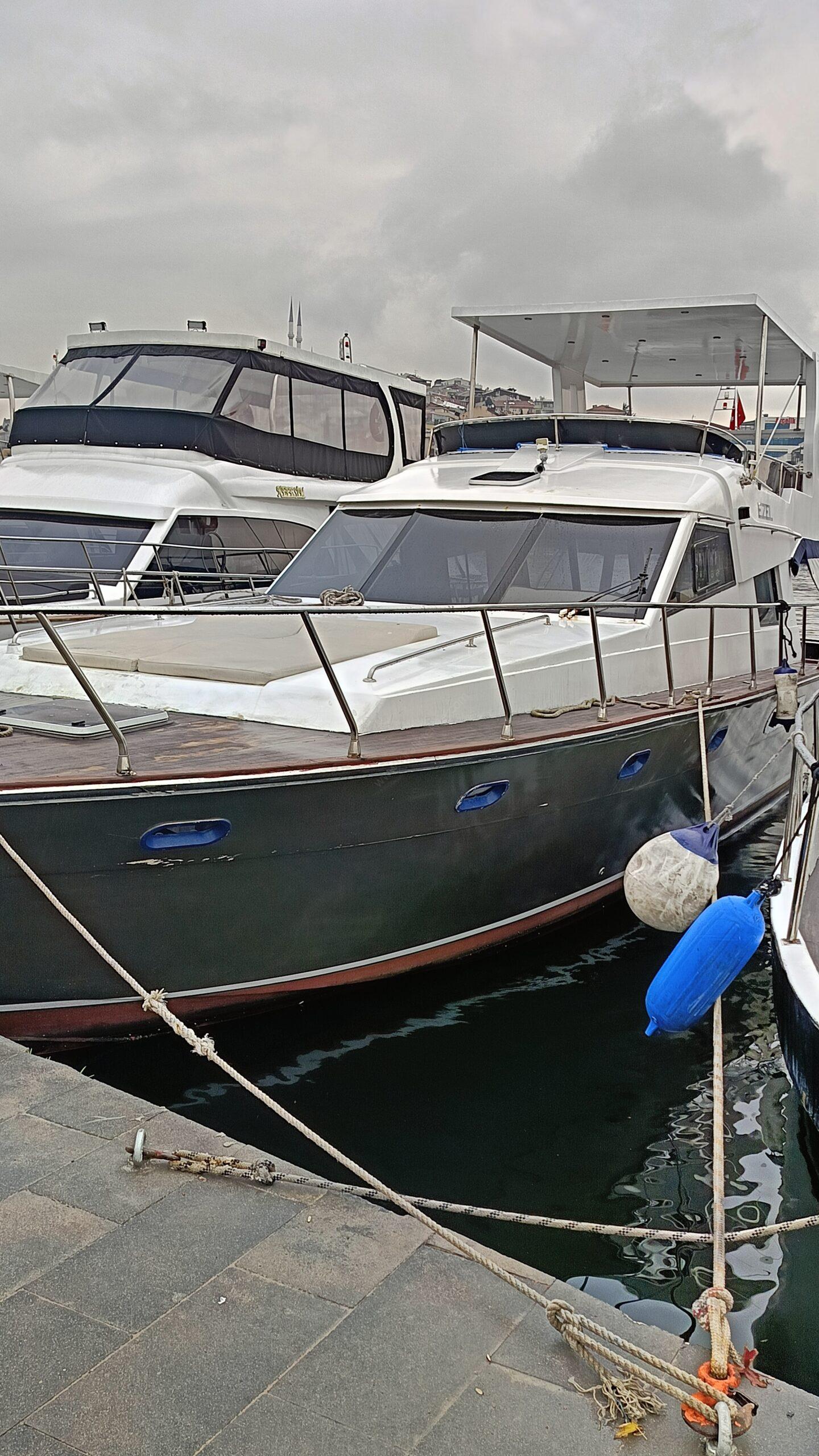 Yacht Gallery