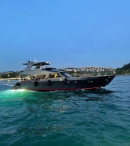 Yacht Thumbnail