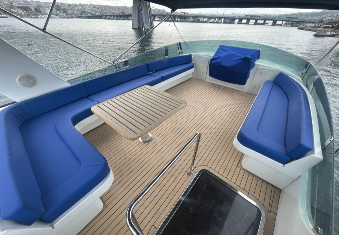Yacht Gallery