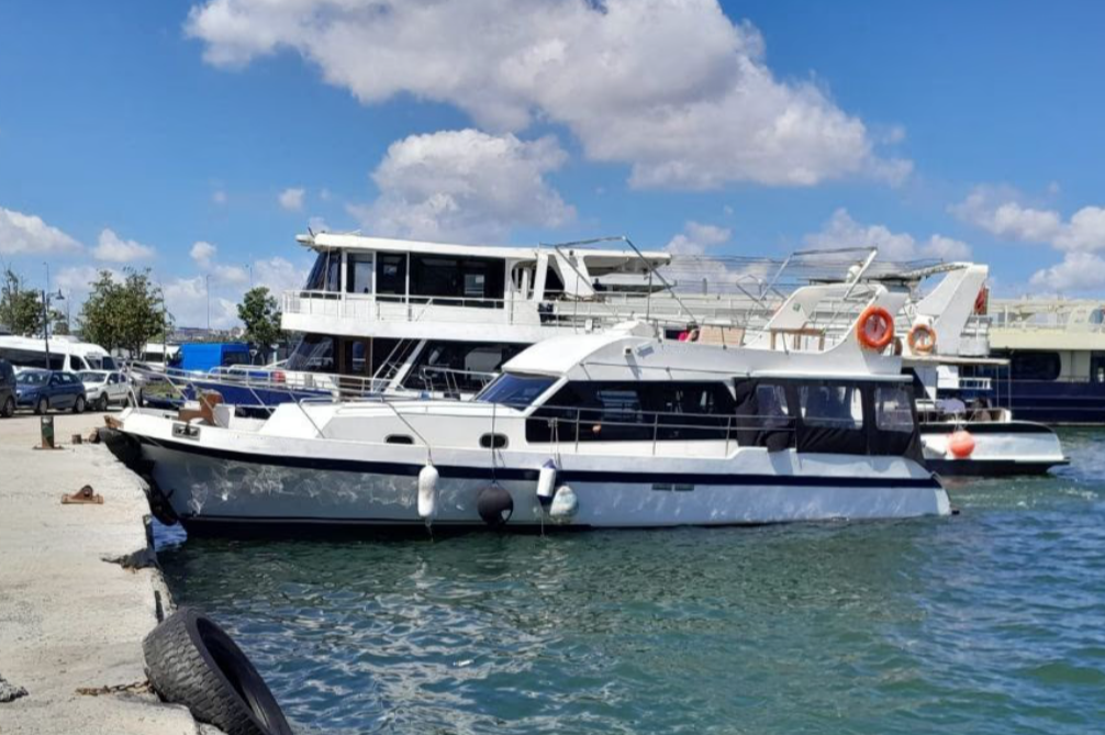 Yacht Gallery