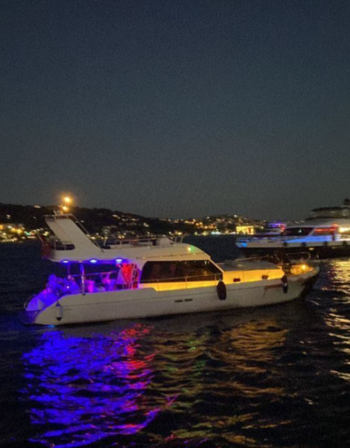 Yacht Gallery