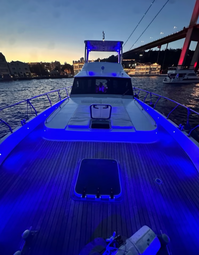 Yacht Gallery