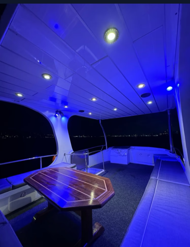 Yacht Gallery