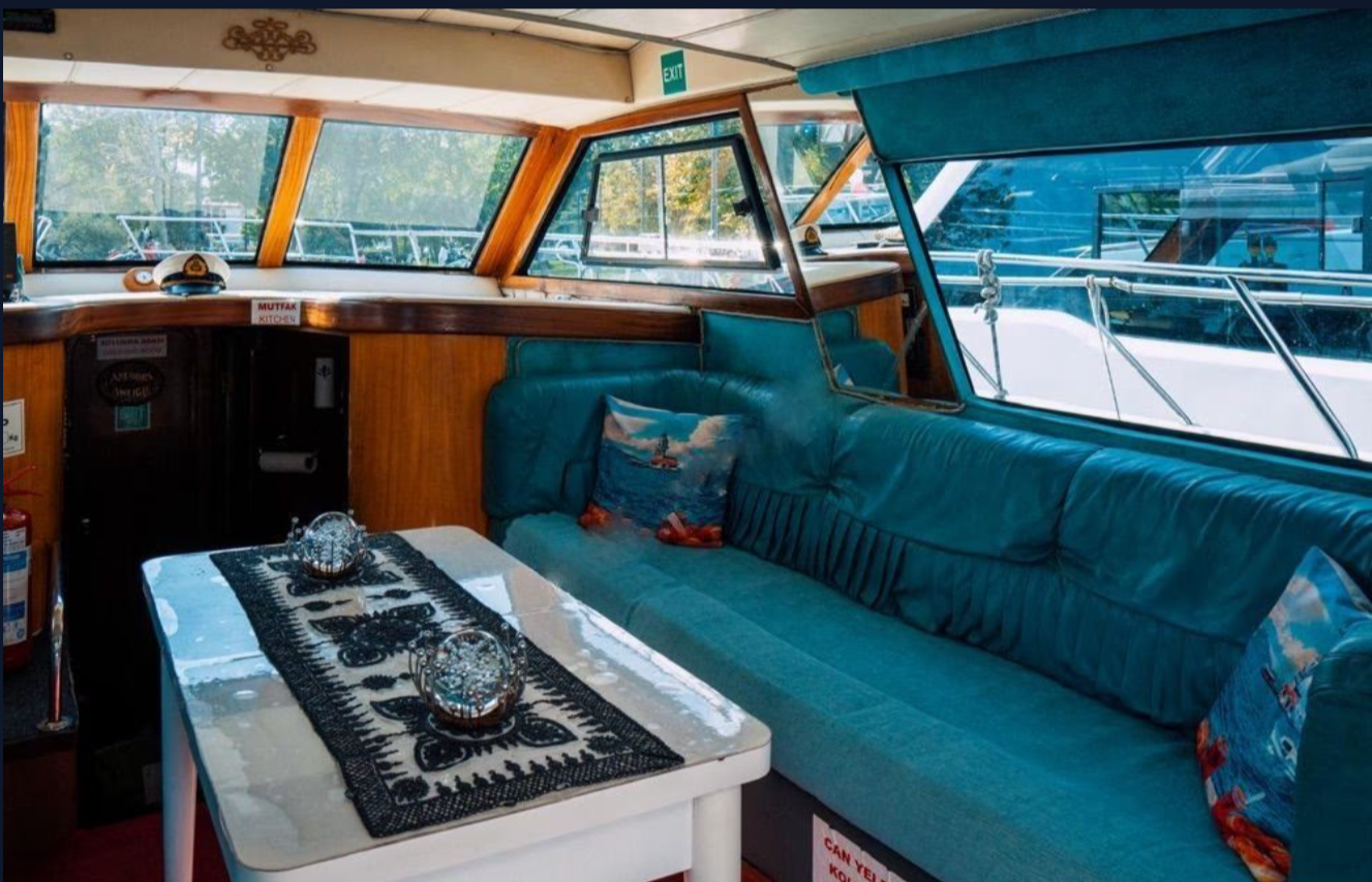 Yacht Gallery