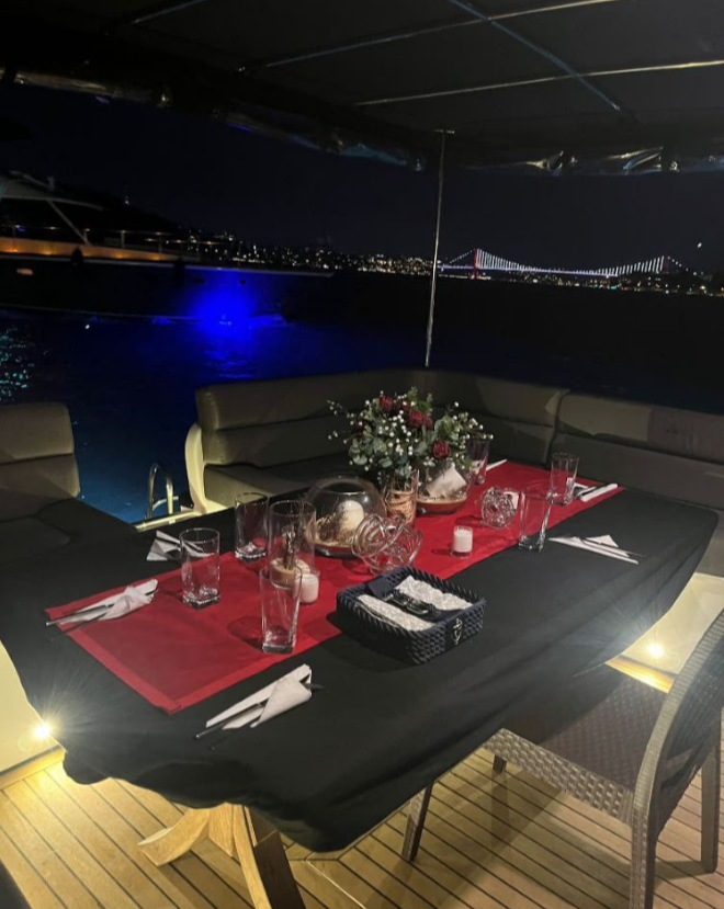 Yacht Gallery