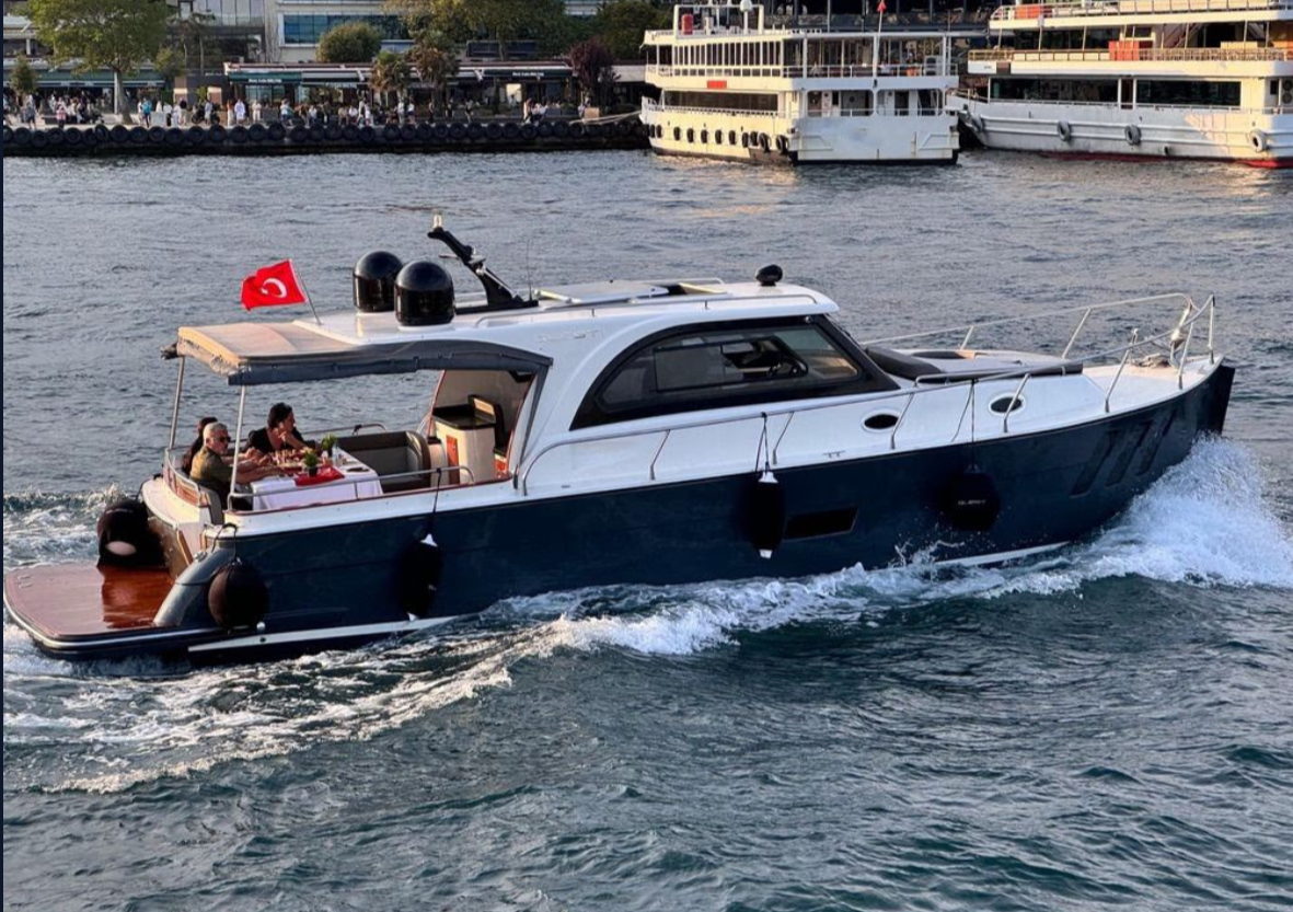 Yacht Gallery