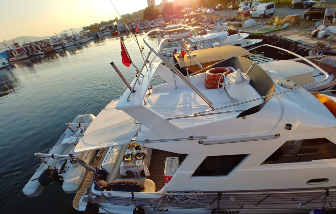 Yacht Gallery