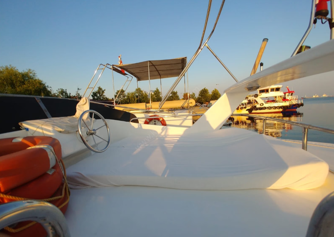 Yacht Gallery