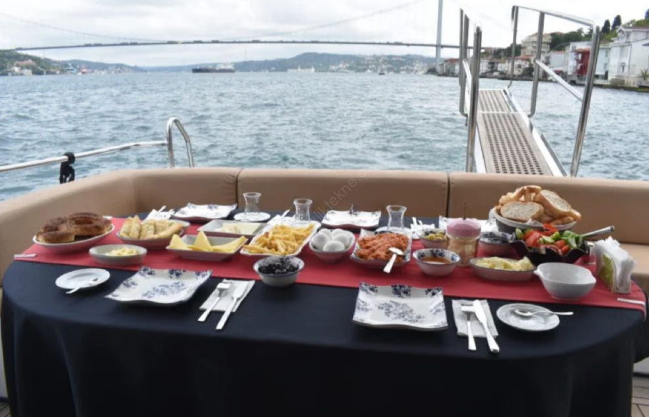 Yacht Gallery