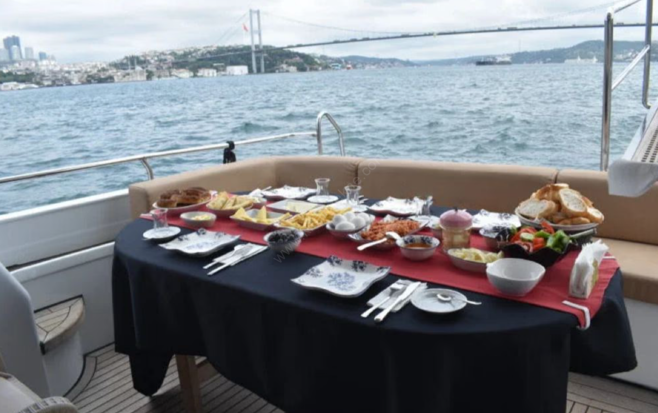 Yacht Gallery
