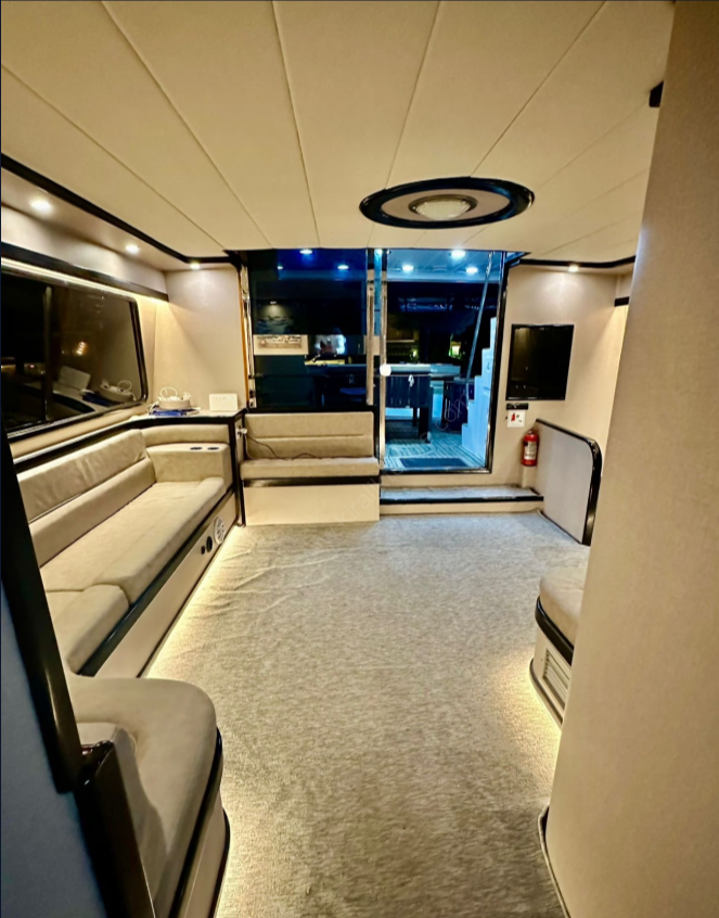 Yacht Gallery