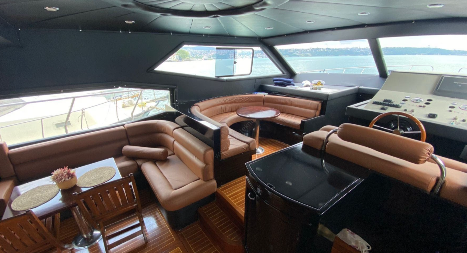 Yacht Gallery