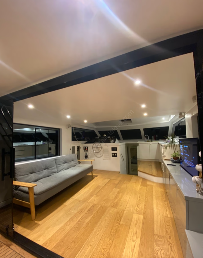 Yacht Gallery