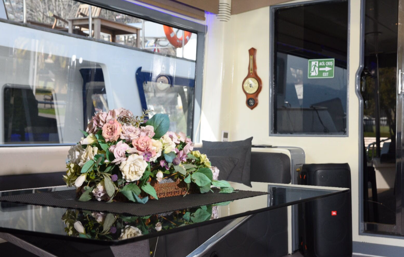 Yacht Gallery