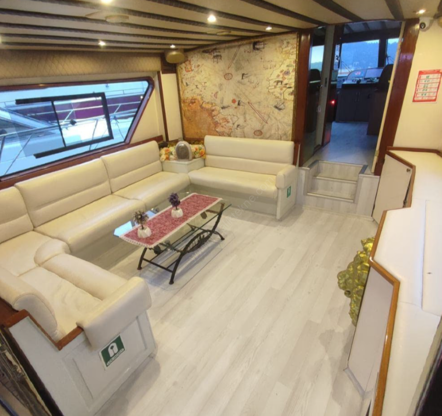 Yacht Gallery