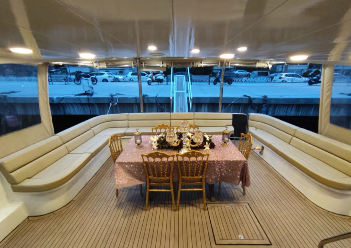 Yacht Gallery