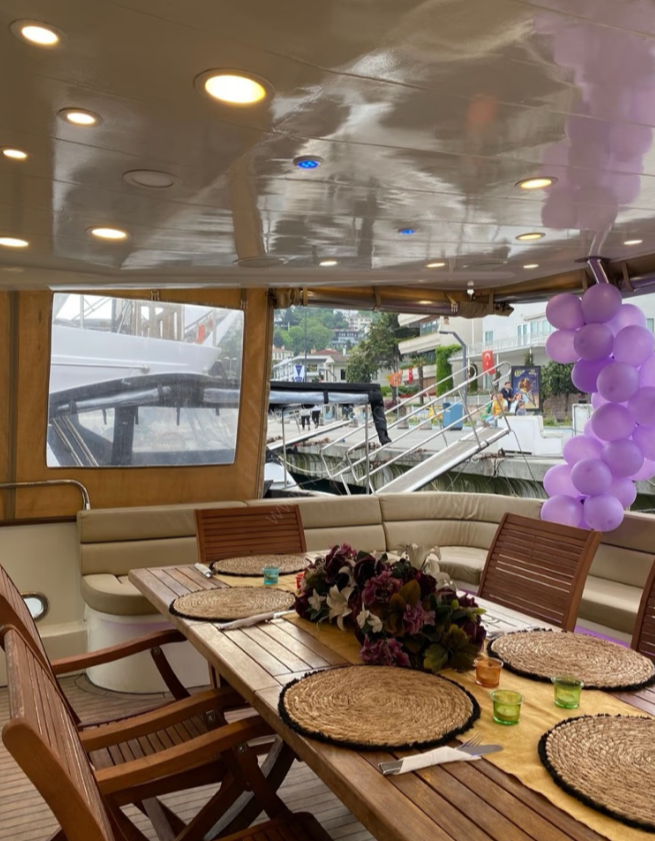 Yacht Gallery