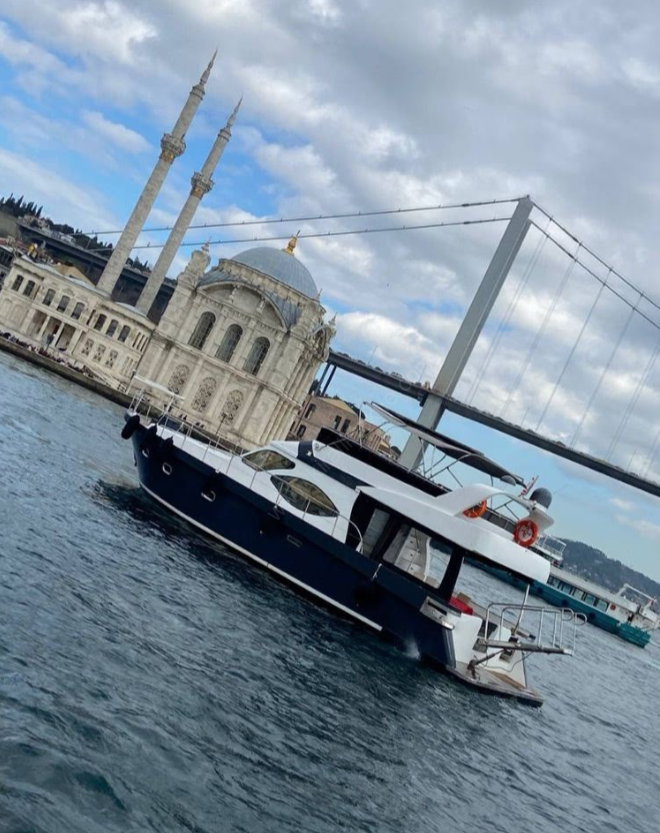 Yacht Gallery