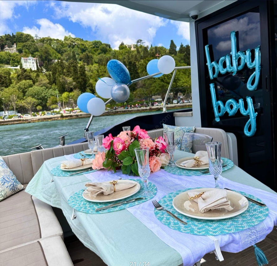 Yacht Gallery