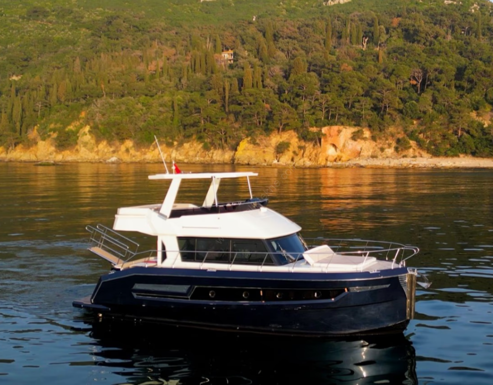 Yacht Gallery