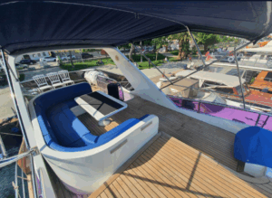 Yacht Thumbnail