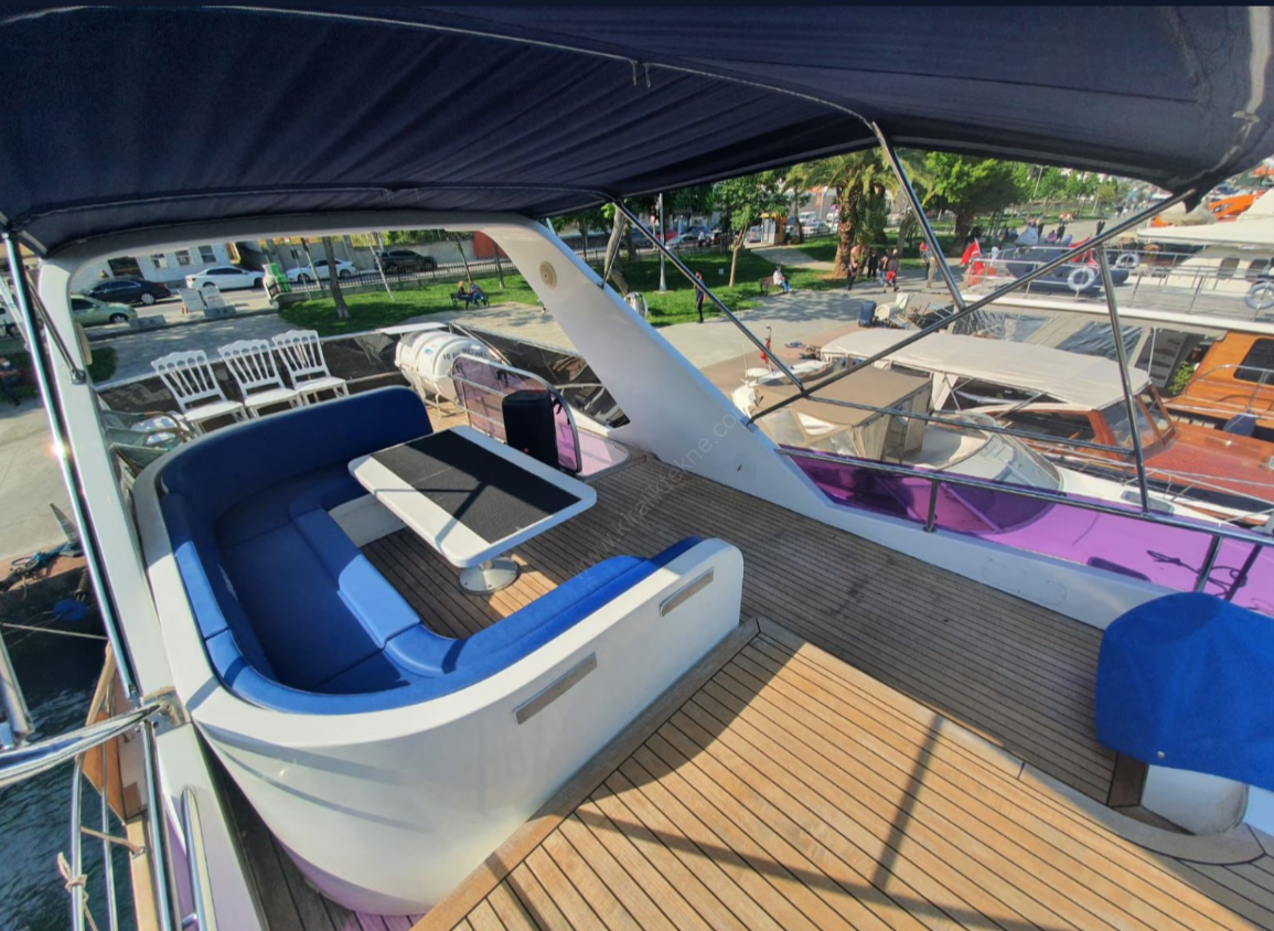 Yacht Gallery
