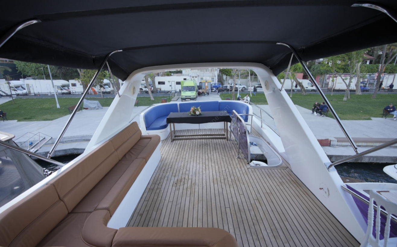 Yacht Gallery