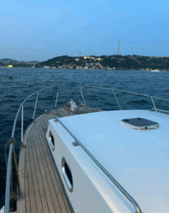Yacht Thumbnail