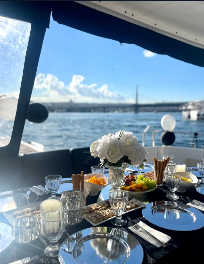 Yacht Gallery