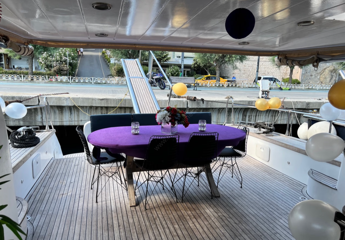 Yacht Gallery