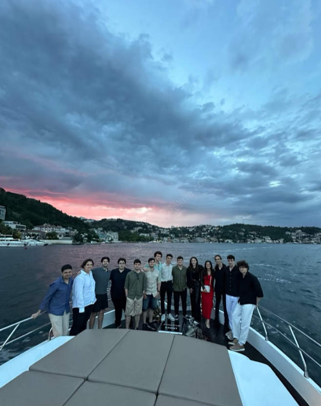 Yacht Gallery