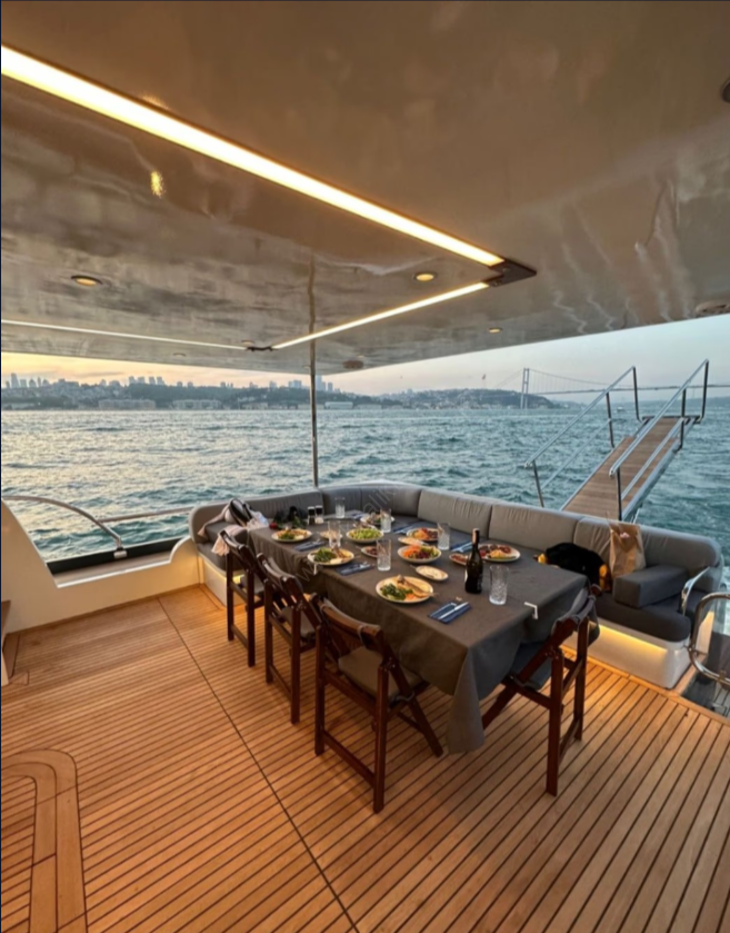 Yacht Gallery