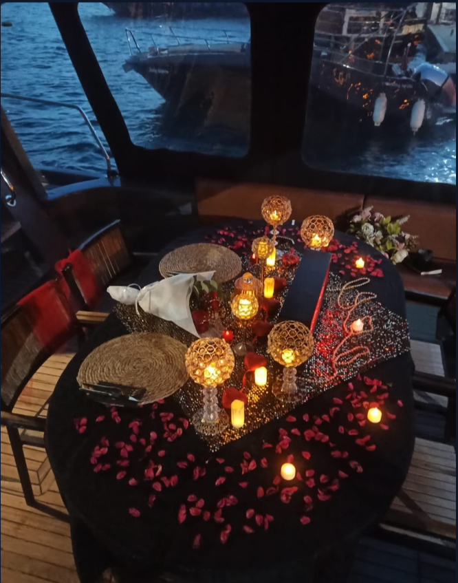 Yacht Gallery