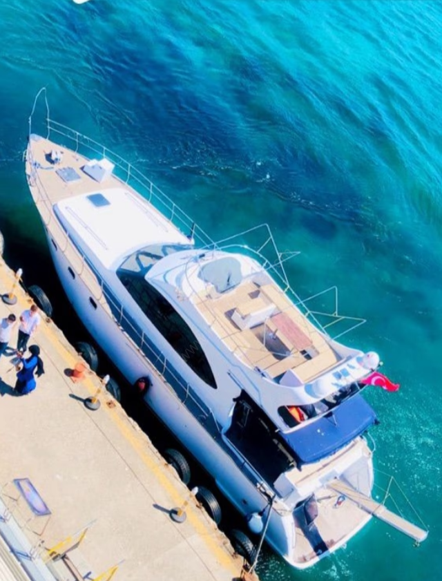 Yacht Gallery