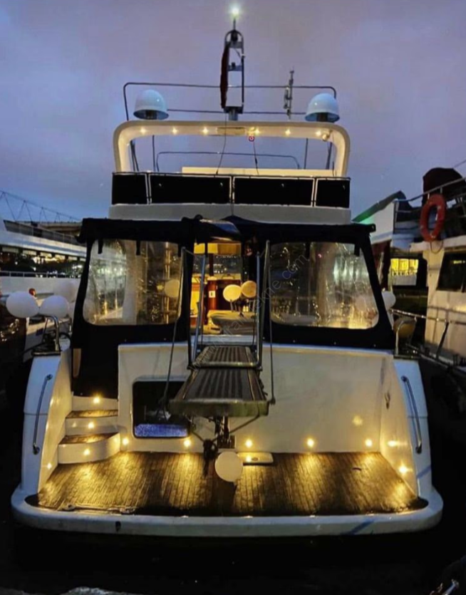 Yacht Gallery