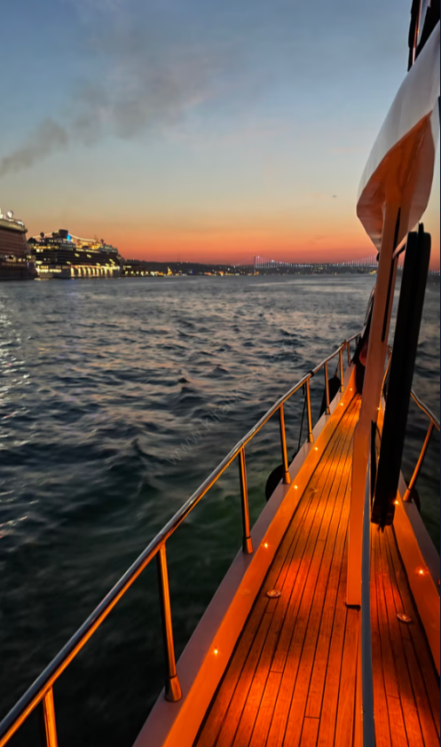 Yacht Gallery