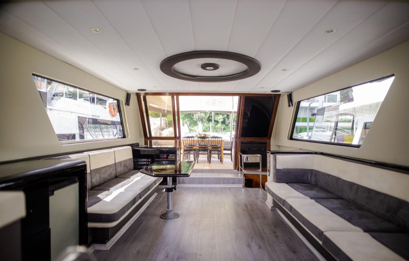 Yacht Gallery