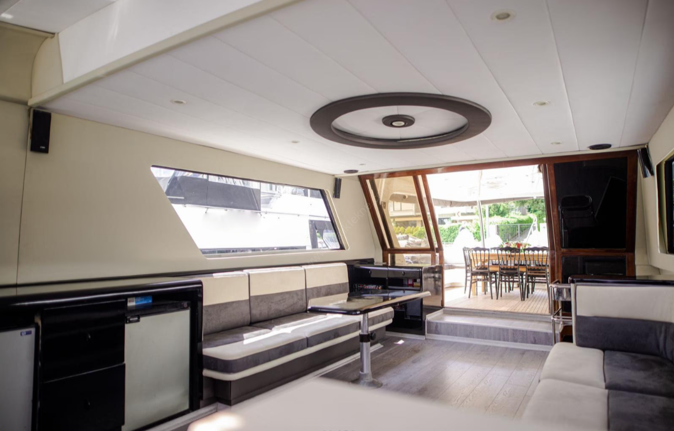 Yacht Gallery
