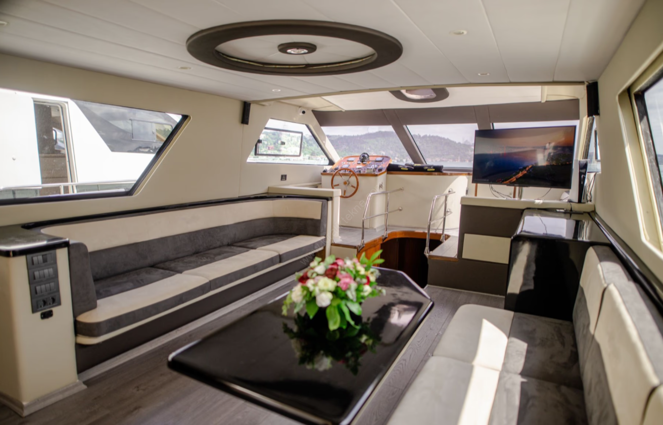 Yacht Gallery