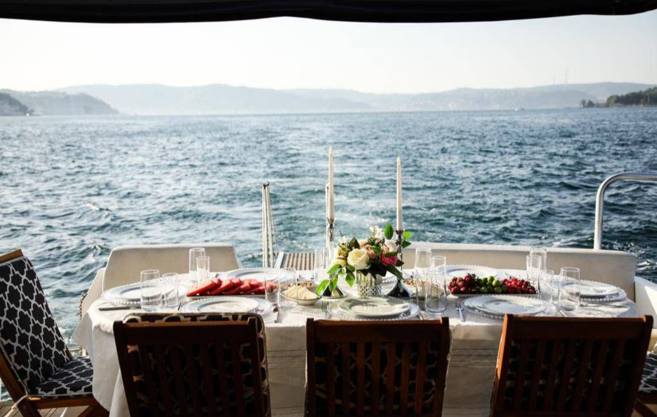 Yacht Gallery
