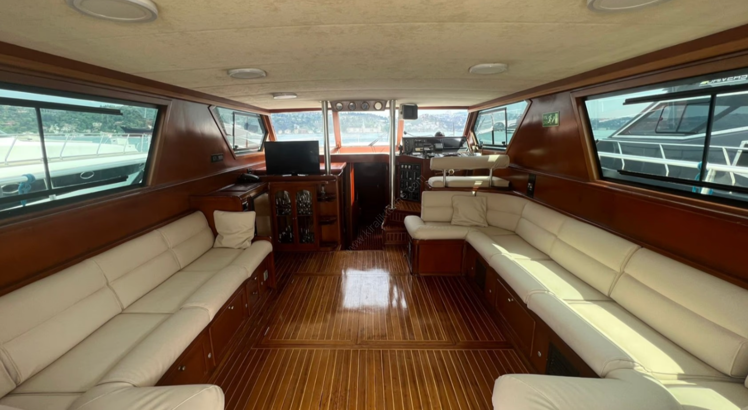 Yacht Gallery