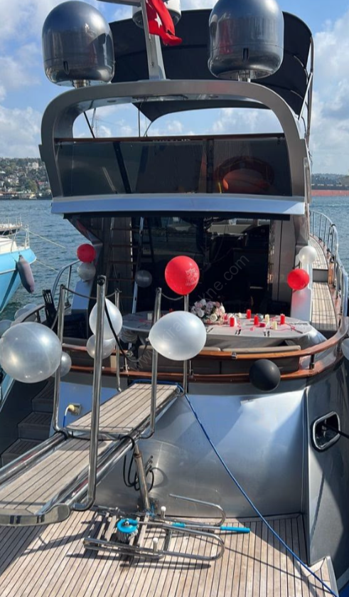 Yacht Gallery